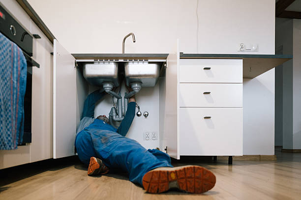 Professional Leak Detection technician working in Bassett, WI